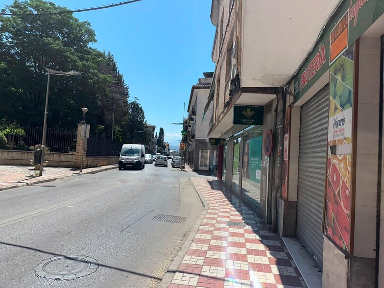 Calle Granada, 46, Albolote, Granada en alquiler - Foto del edificio - Imagen 2 de 8