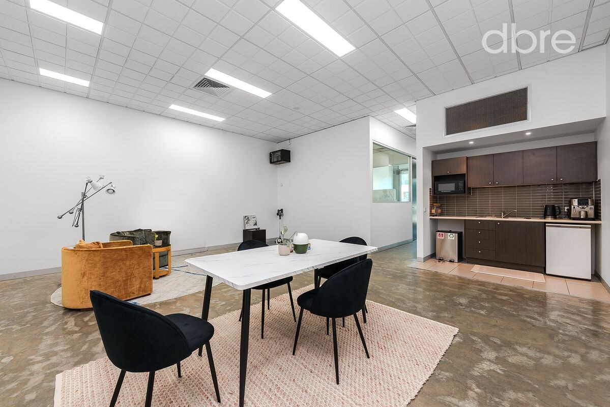 328 Reserve Rd, Cheltenham, VIC 3192 - Unidad 4 -  - Foto del interior - Image 2 of 4
