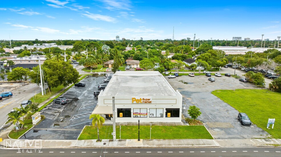 2111 N Federal Hwy, Hollywood, FL en alquiler - Foto del edificio - Imagen 1 de 19