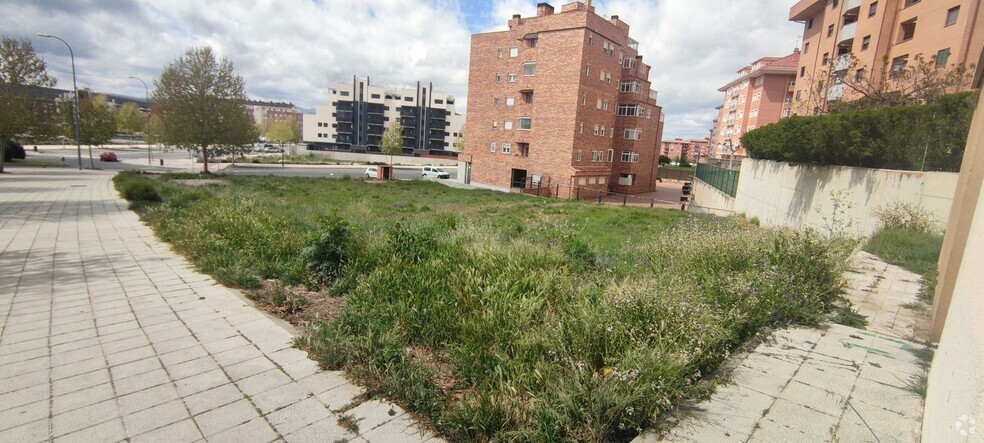 Terrenos en Ávila, Ávila en venta - Foto del edificio - Imagen 3 de 4