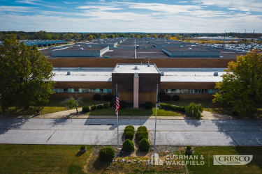 18901 Snow Rd, Brook Park, OH en alquiler - Foto del edificio - Imagen 2 de 4