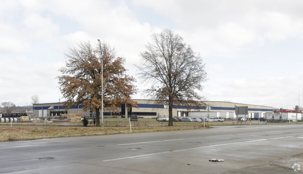 4600 Kansas Ave, Kansas City, KS en alquiler - Foto del edificio - Imagen 1 de 12