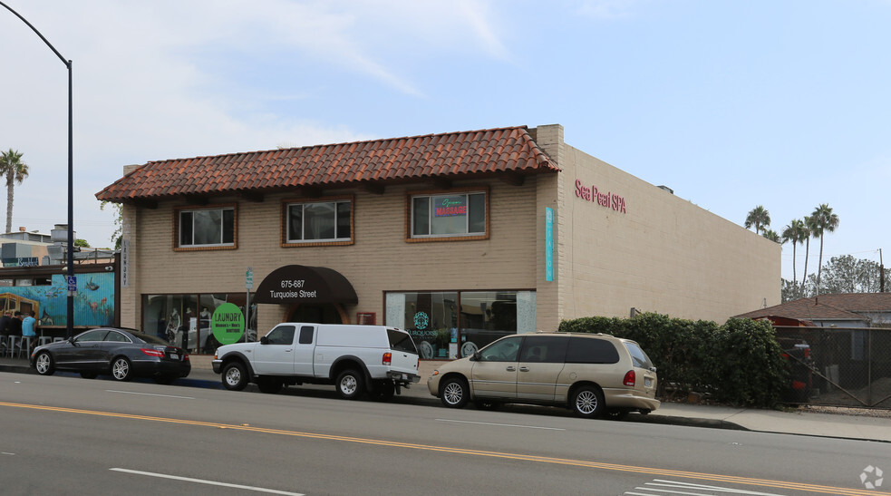 675-687 Turquoise St, La Jolla, CA en alquiler - Foto del edificio - Imagen 1 de 7