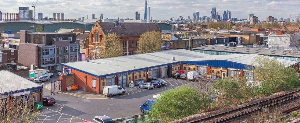 297 Ilderton Rd, London en venta - Foto del edificio - Imagen 1 de 1