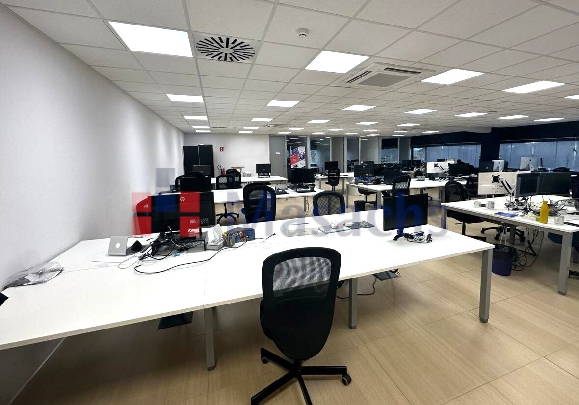 Nave en Girona, Gerona en alquiler Foto del interior- Imagen 1 de 11