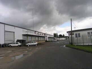 Más detalles de 109 Avenue Louis Gallouedec, Fleury-les-Aubrais - Flex, nave en alquiler