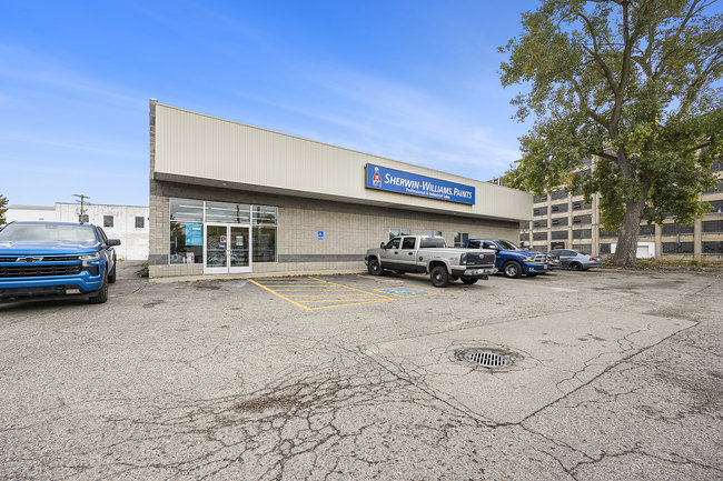 440 Cesar E Chavez Ave SW, Grand Rapids, MI en venta - Foto del edificio - Imagen 2 de 3