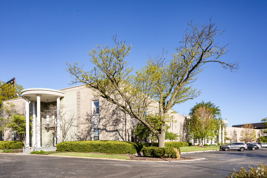 2720 S River Rd, Des Plaines, IL en alquiler - Foto del edificio - Imagen 2 de 10