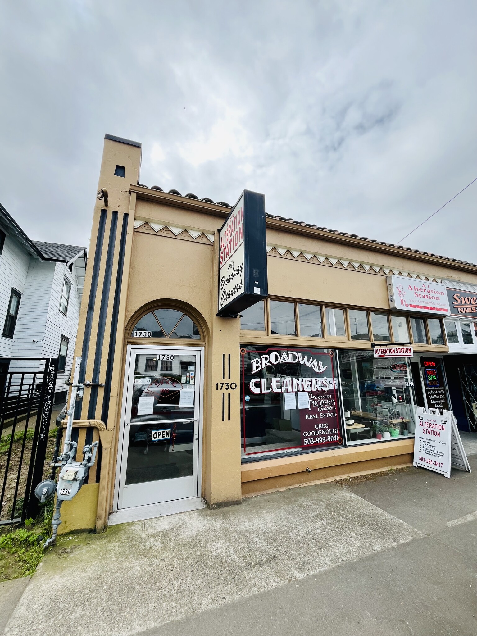 1724-1728 NE Broadway St, Portland, OR en alquiler Foto del edificio- Imagen 1 de 23