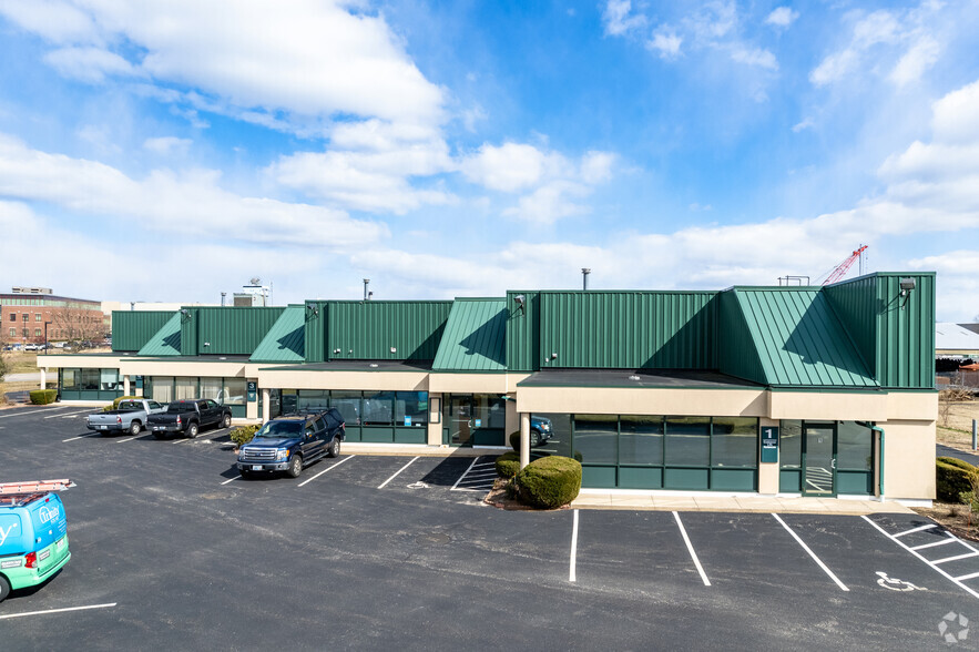 315 Commerce Park Rd, North Kingstown, RI en alquiler - Foto del edificio - Imagen 2 de 14