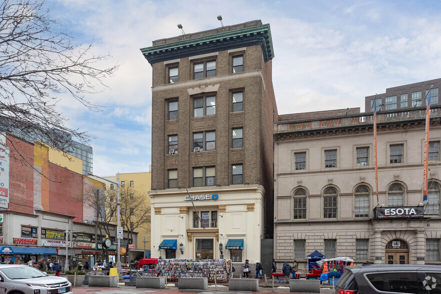 9220-9220 Union Hall St, Jamaica, NY en alquiler - Foto del edificio - Imagen 2 de 5