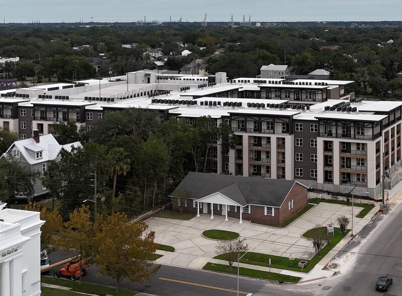 1103 N Laura St, Jacksonville, FL en alquiler - Foto del edificio - Imagen 2 de 32