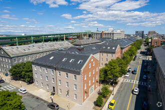 1 1st Ave, Boston, MA - vista aérea  vista de mapa - Image1