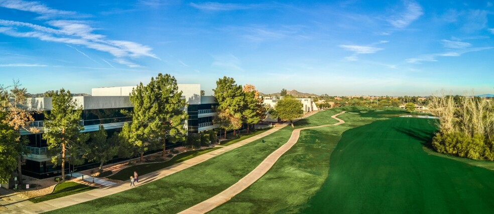 11201 N Tatum Blvd, Phoenix, AZ en alquiler - Foto del edificio - Imagen 2 de 9