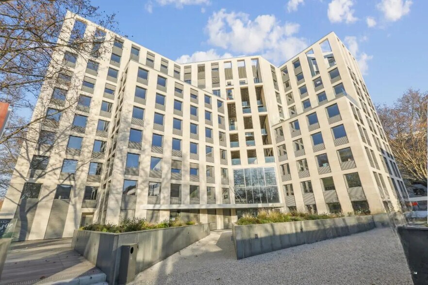 81 Boulevard De La Bataille De Stalingrad, Villeurbanne en alquiler - Foto del edificio - Imagen 2 de 17