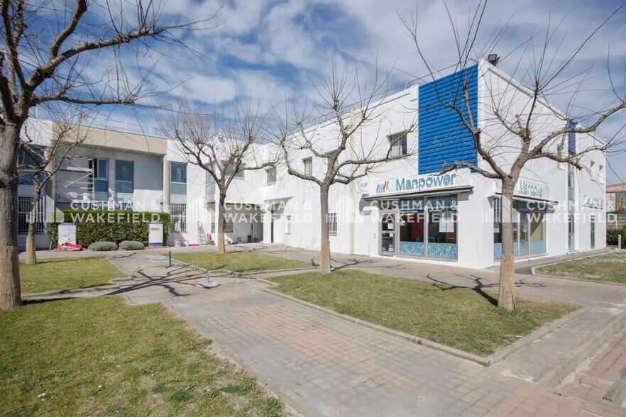 14 Boulevard De L'Europe, Vitrolles en alquiler - Foto del edificio - Imagen 2 de 4