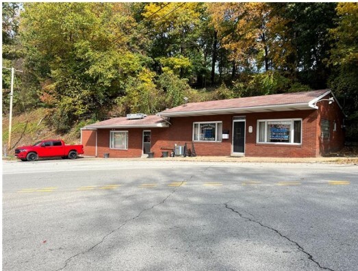 10501 Station St, North Huntingdon, PA en venta - Foto del edificio - Imagen 1 de 22