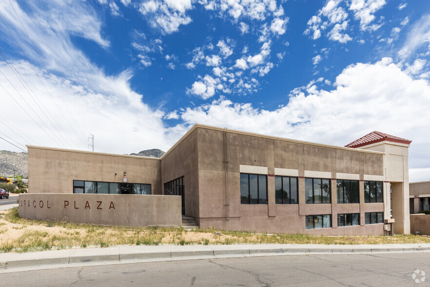 12500 Montgomery Blvd NE, Albuquerque, NM en alquiler - Foto del edificio - Imagen 3 de 4