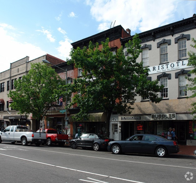 209 Pennsylvania Ave SE, Washington, DC en alquiler - Foto del edificio - Imagen 2 de 4