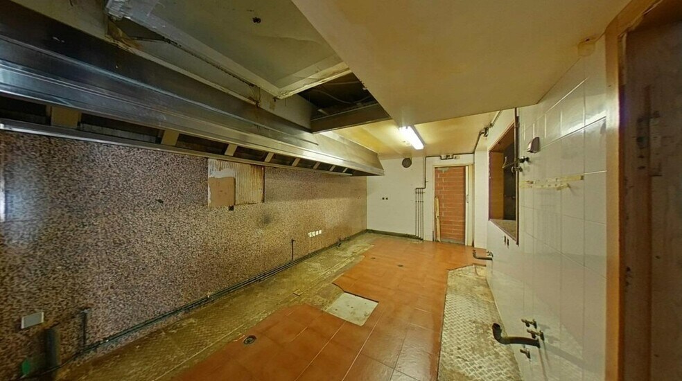 Local en A Coruña, La Coruna en venta - Foto del interior - Imagen 3 de 10