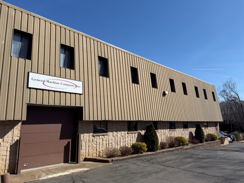 1223 Mount Vernon Rd, Southington, CT en venta - Foto del edificio - Imagen 1 de 1