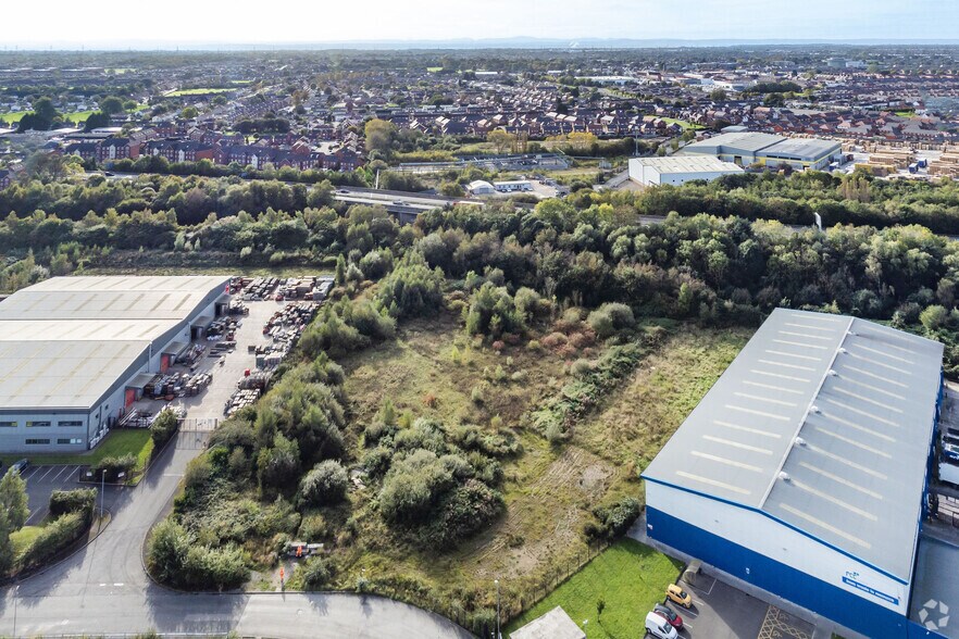 Charterhouse Close, Ellesmere Port en alquiler - Vista aérea - Imagen 3 de 9