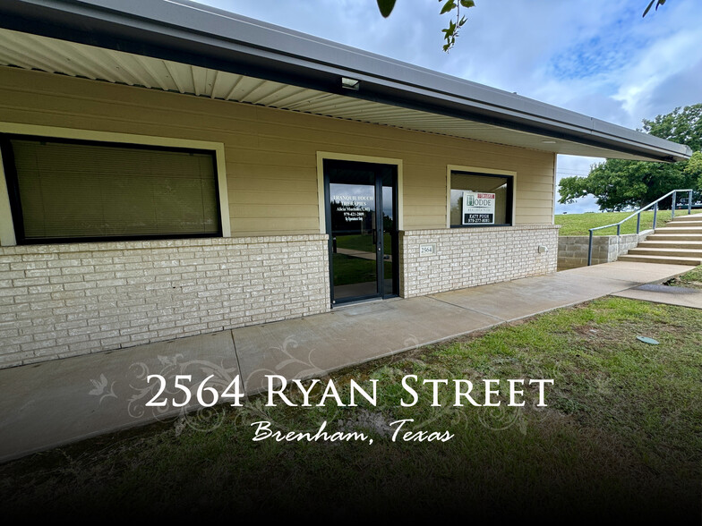 2554 Ryan St, Brenham, TX en alquiler - Foto del edificio - Imagen 1 de 6