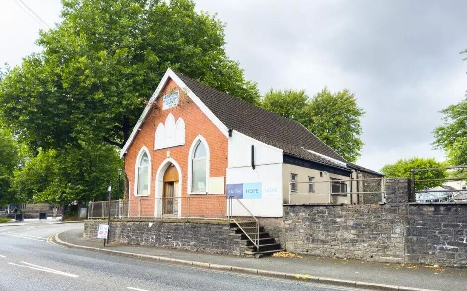 Court St, Merthyr Tydfil en venta - Foto del edificio - Imagen 2 de 2