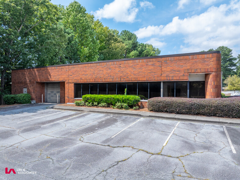 3100 Medlock Bridge Rd, Peachtree Corners, GA en venta - Foto del edificio - Imagen 2 de 7