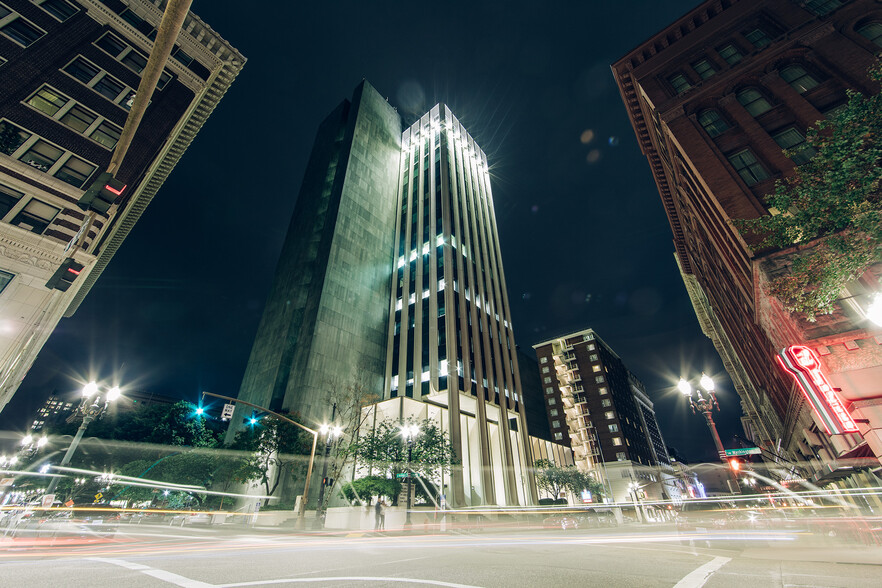 707 SW Washington St, Portland, OR en alquiler - Foto del edificio - Imagen 1 de 9