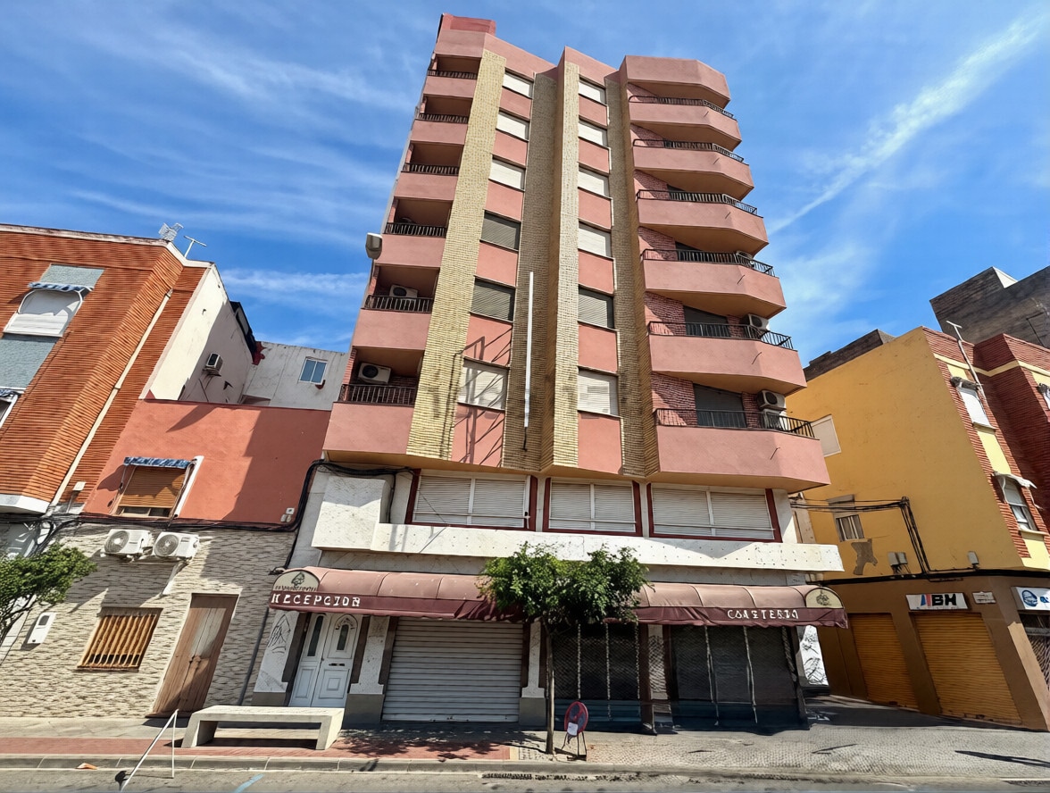 Hotel y hospedaje en Sagunto, Valencia en venta Foto principal- Imagen 1 de 31