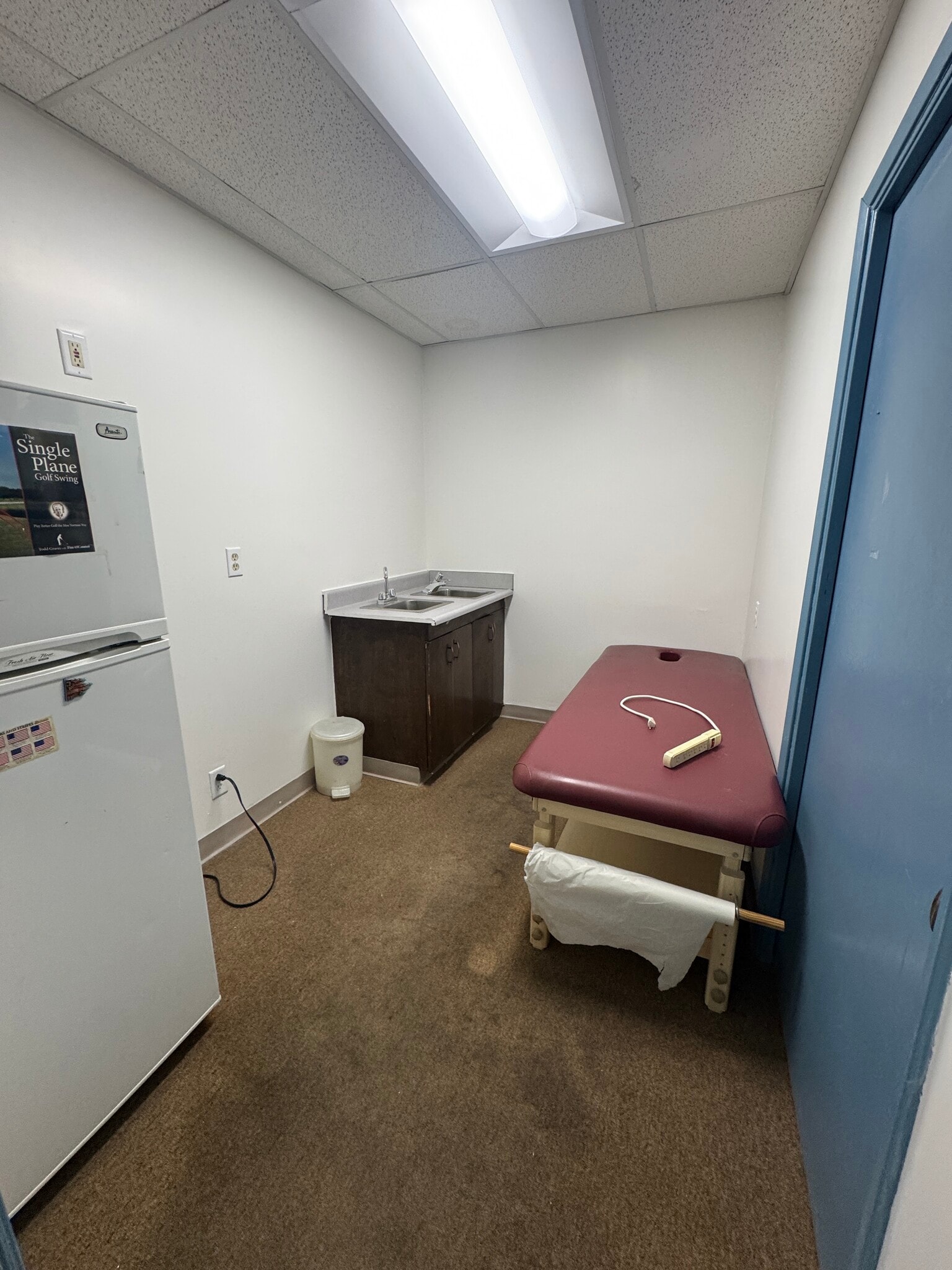 14435 Hamlin St, Van Nuys, CA en alquiler Foto del edificio- Imagen 1 de 7