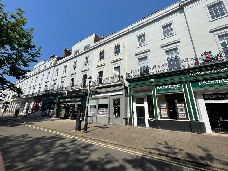 3 Euston Pl, Leamington Spa en alquiler - Foto del edificio - Imagen 1 de 42