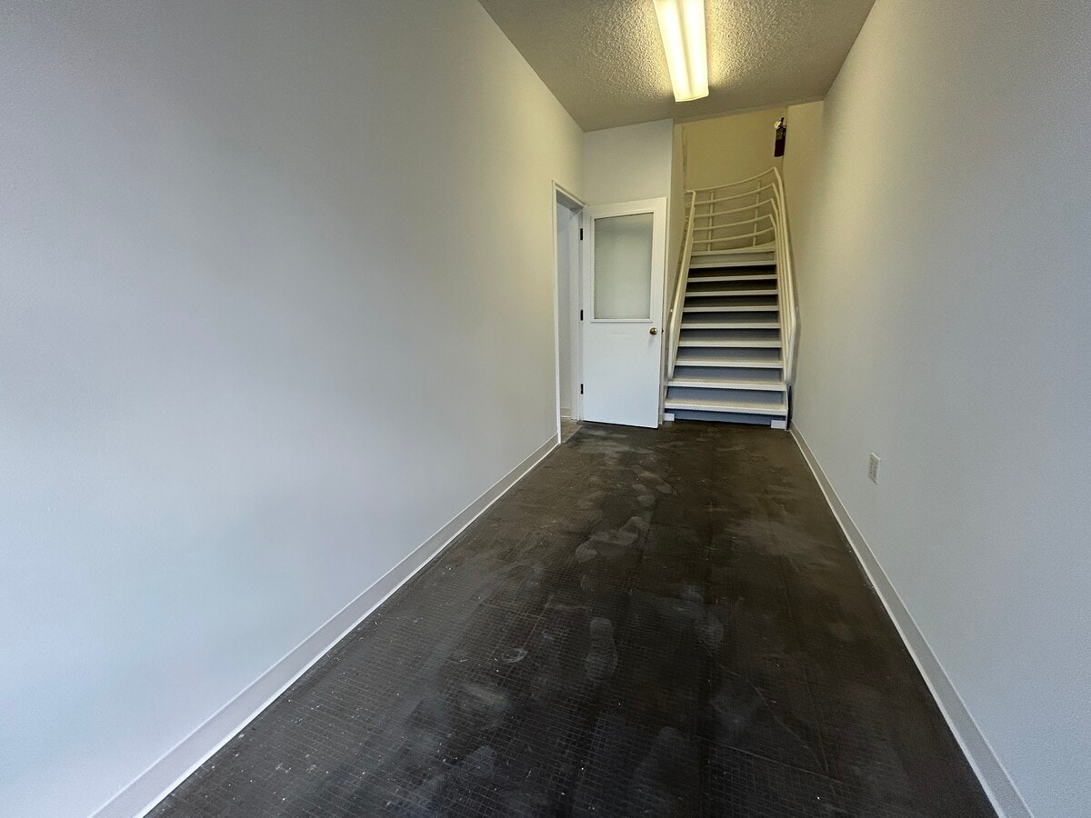 20101-20161 NE 16th Pl, Miami, FL 33179 - Unidad 20149 - - Foto del interior - Image 1 of 4