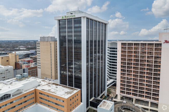 Más detalles para 210 E Capitol St, Jackson, MS - Oficinas en venta