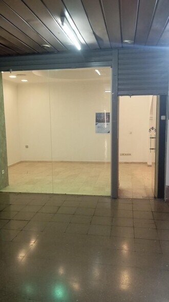 Local en Córdoba, Córdoba en alquiler - Foto del interior - Imagen 2 de 8