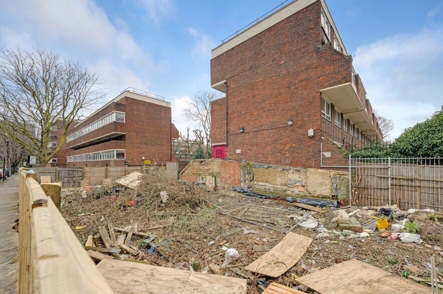 74 Pembroke St, London en venta - Foto del edificio - Imagen 3 de 7