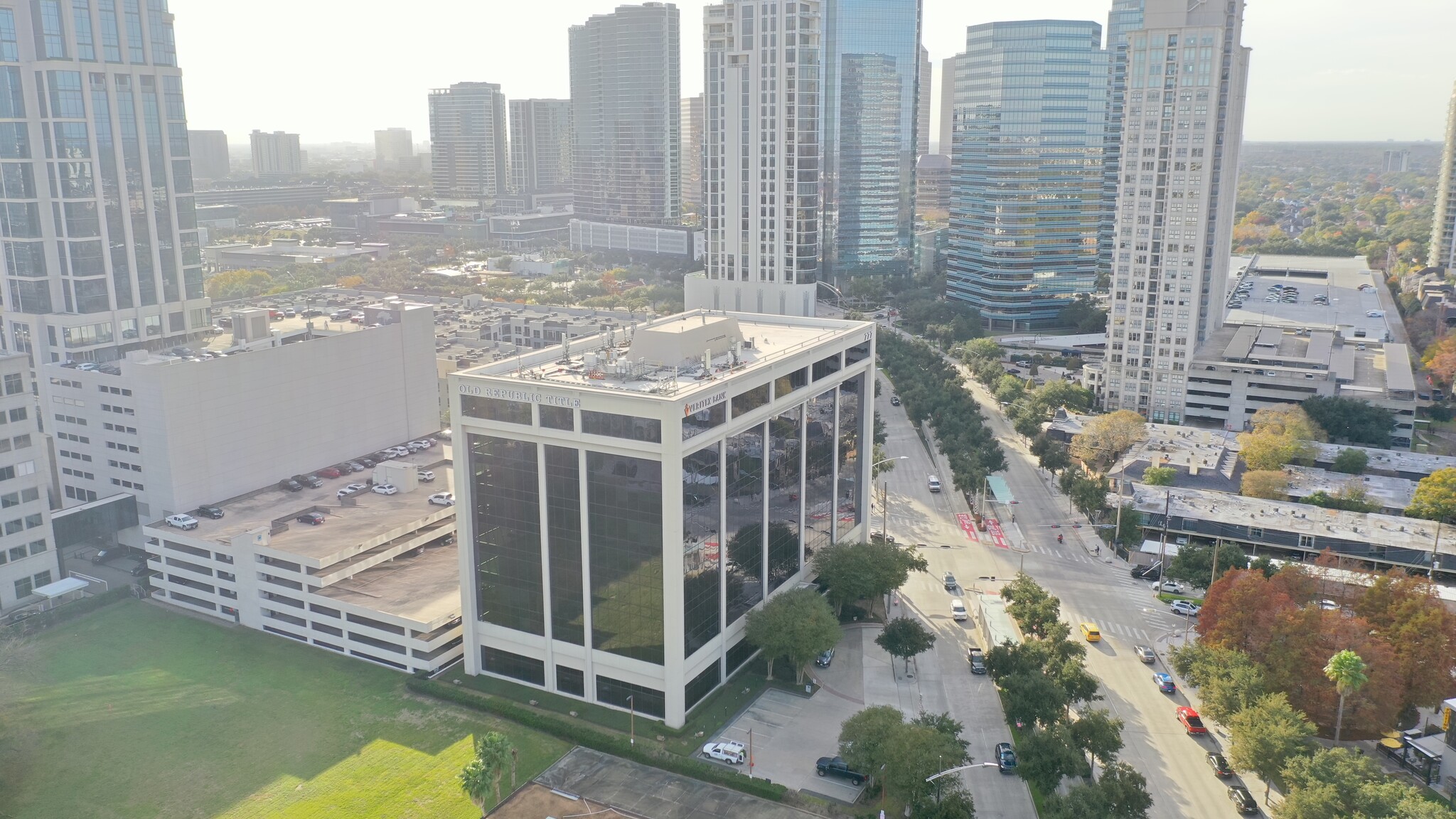 777 Post Oak Blvd, Houston, TX en alquiler Foto del edificio- Imagen 1 de 11