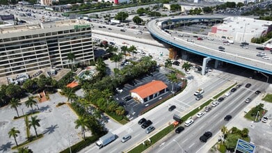 7701 NW 103rd St, Hialeah, FL - VISTA AÉREA  vista de mapa - Image1