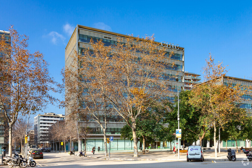 Carrer De Llull, 331, Sant Martí, Barcelona en alquiler - Foto principal - Imagen 1 de 9