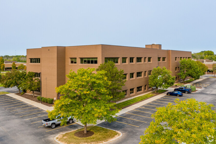 300 Canal View Blvd, Rochester, NY en alquiler - Foto del edificio - Imagen 2 de 14