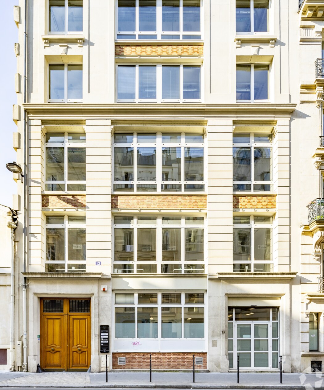 13 Rue Des Petits Hôtels, Paris en alquiler Foto del edificio- Imagen 1 de 2
