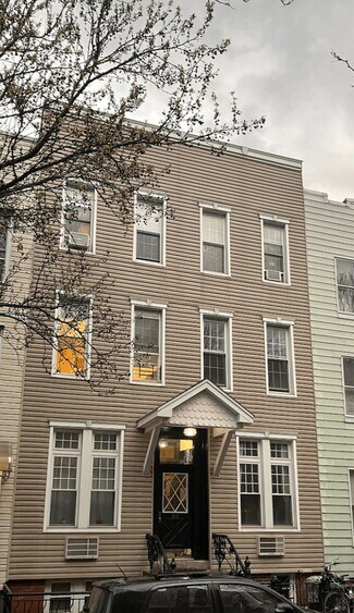 Más detalles de 60 Diamond St, Brooklyn, NY - Edificio residencial​ en venta