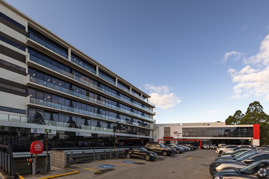 2-8 Brookhollow Ave, Norwest en alquiler - Foto del edificio - Imagen 3 de 6