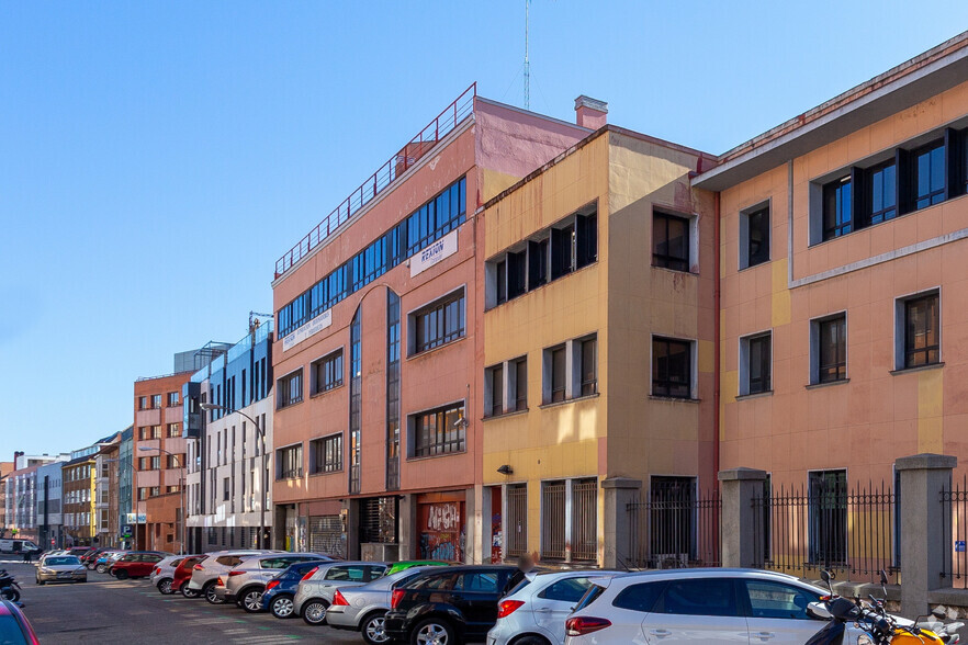 Calle Sánchez Pacheco, 72 - 74, Madrid, Madrid en venta - Foto del edificio - Imagen 2 de 2