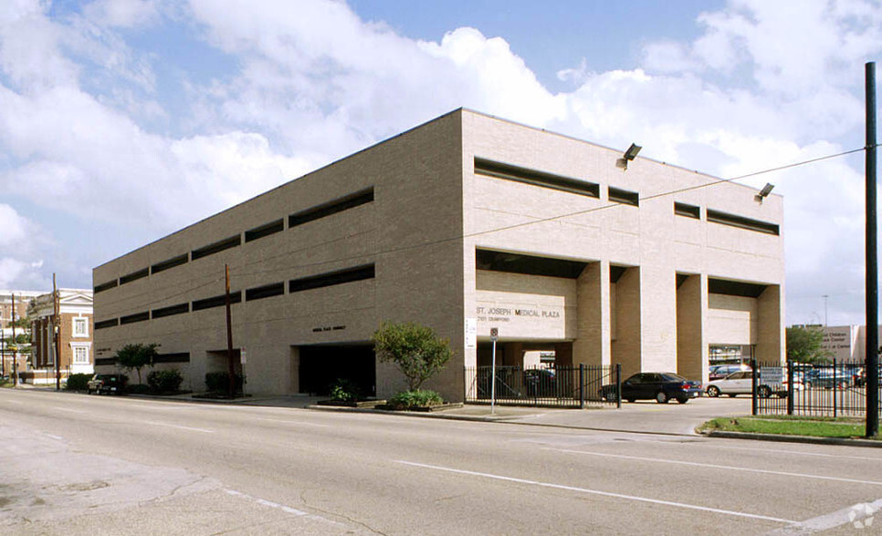 2101 Crawford St, Houston, TX en alquiler - Foto del edificio - Imagen 2 de 24