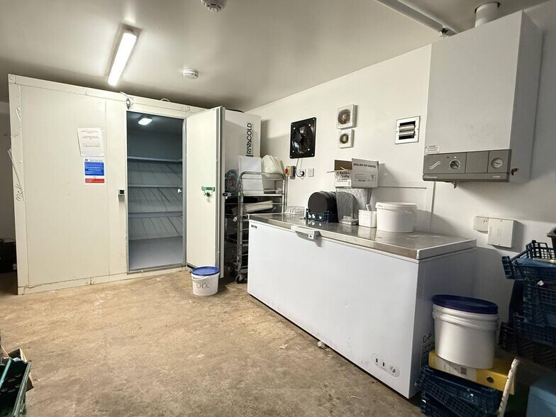 High St, Falkland en venta - Foto del interior - Imagen 2 de 8