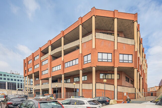 Más detalles de Calle San Máximo, 31, Madrid - Oficina en venta