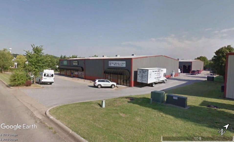 123 E Industrial Park Dr, Hollister, MO en venta - Foto del edificio - Imagen 3 de 8