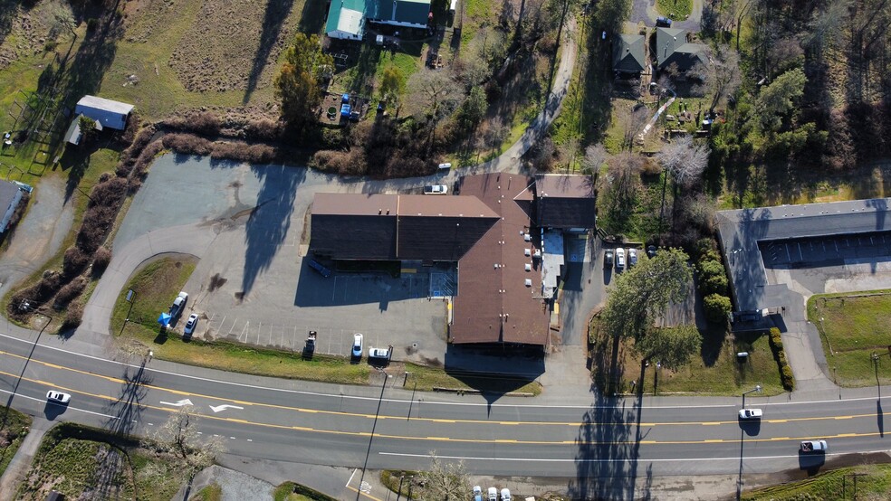 44650 Highway 101, Laytonville, CA en venta - Foto del edificio - Imagen 2 de 9